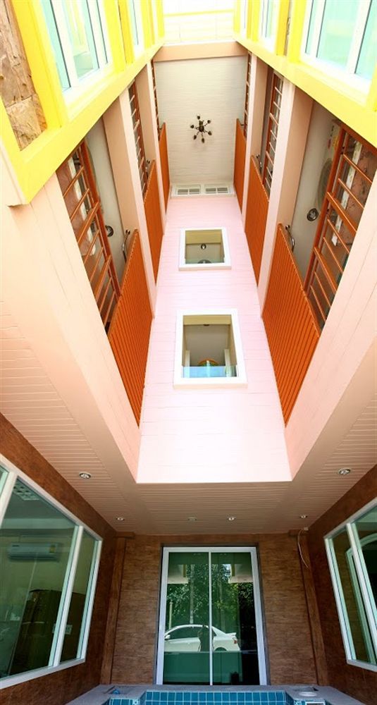 Oyo 75405 Ladda Place Bangkok Exterior photo